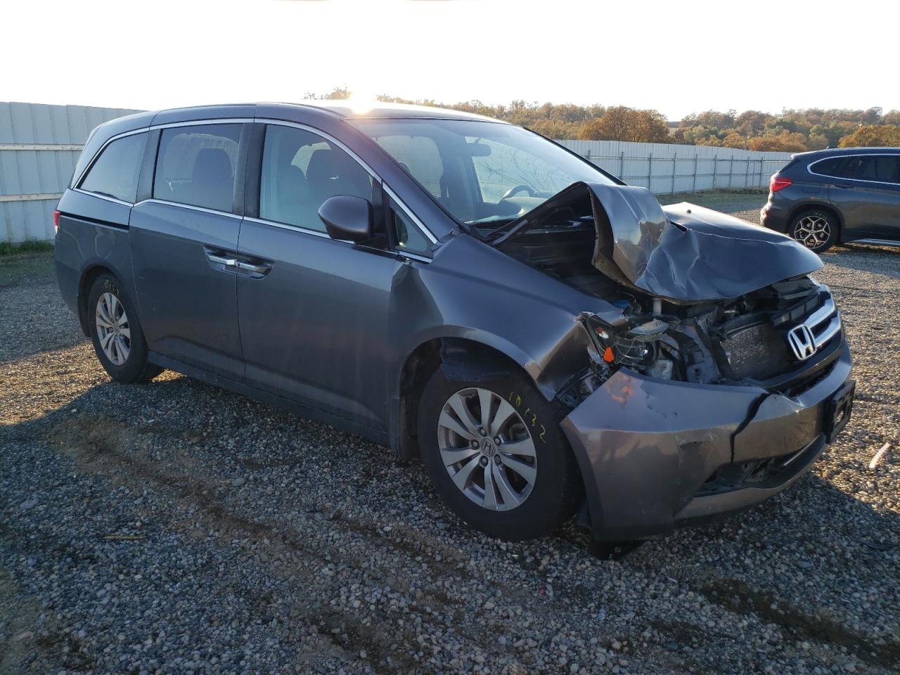 2014 Honda Odyssey VIN 5FNRL5H45EB125099 Copart auction photo, front end / side damage thumbnail 4