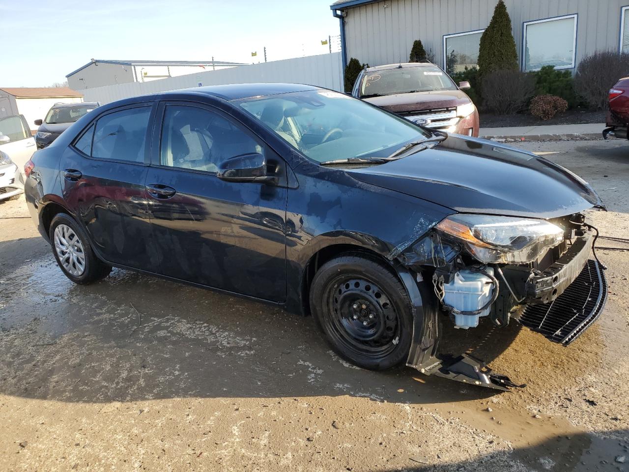 2019 Toyota Corolla VIN 2T1BURHE8KC186669 Copart auction photo, front end damage thumbnail 4
