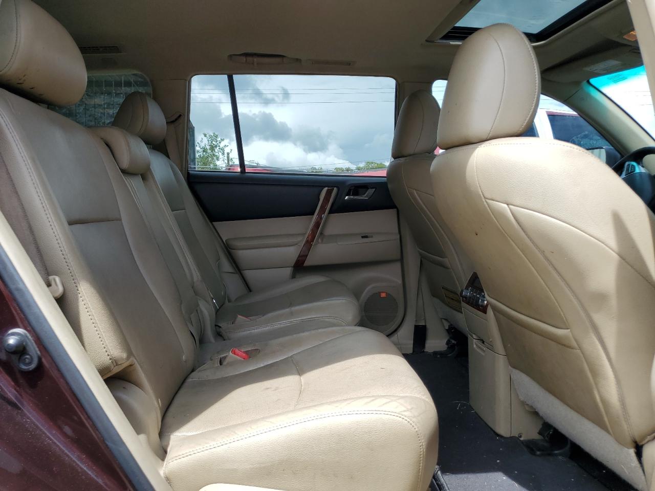 2013 Toyota Highlander VIN 5TDYK3EHXDS104222 Copart auction photo, front end / minor dent/scratches damage thumbnail 10