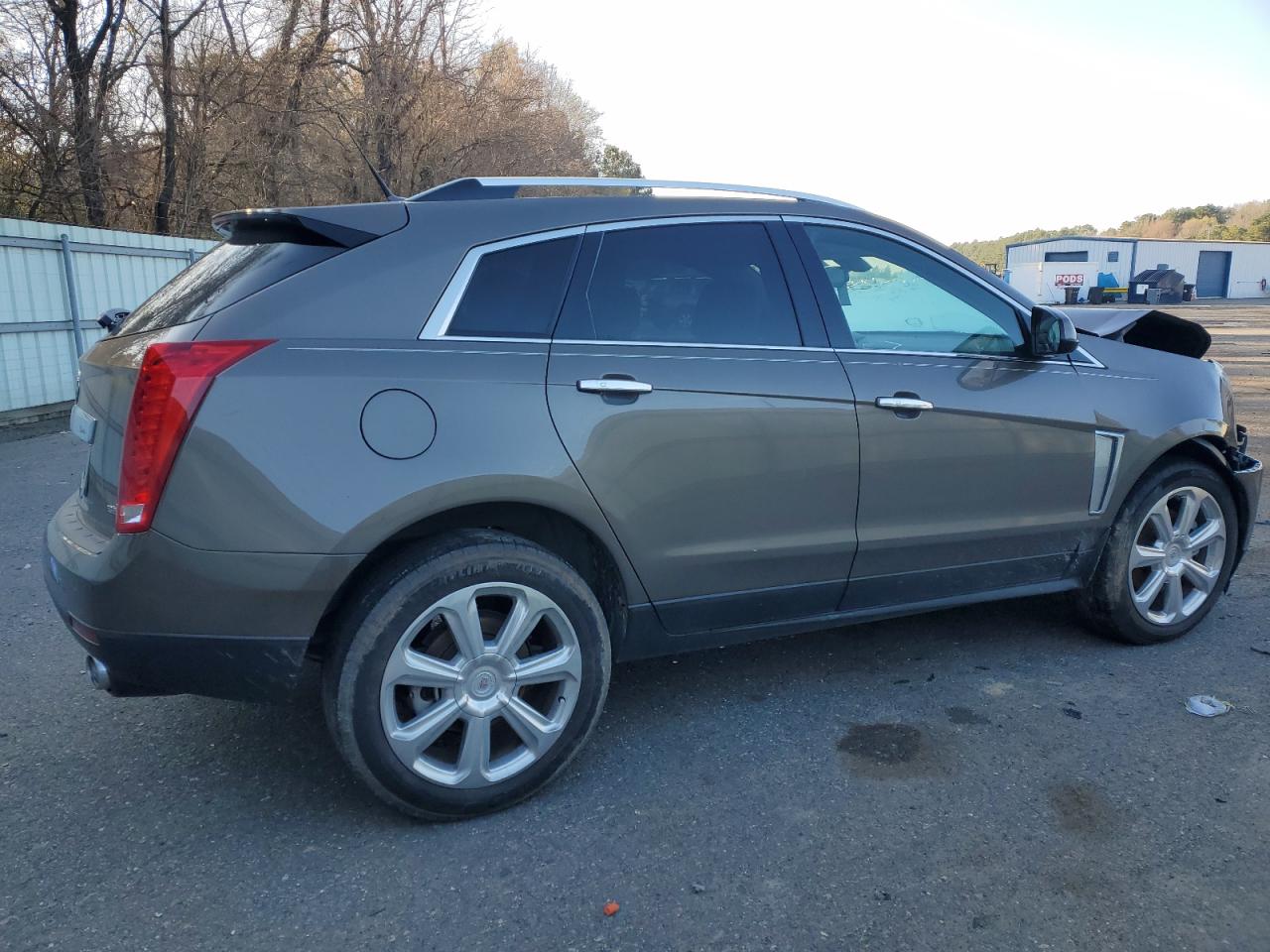 2014 Cadillac SRX VIN 3GYFNCE39ES678613 Copart auction photo, front end / minor dent/scratches damage thumbnail 3