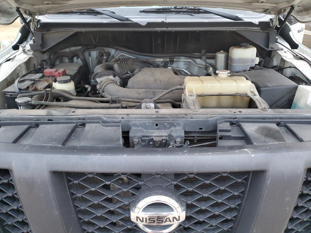 2016 Nissan NV VIN 1N6BF0KM8GN814785 Copart auction photo, front end damage thumbnail 12