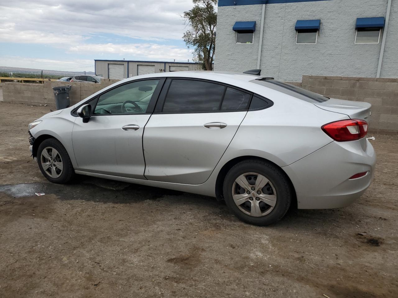 2018 Chevrolet Cruze VIN 1G1BC5SM5J7130581 Copart auction photo, front end damage thumbnail 2
