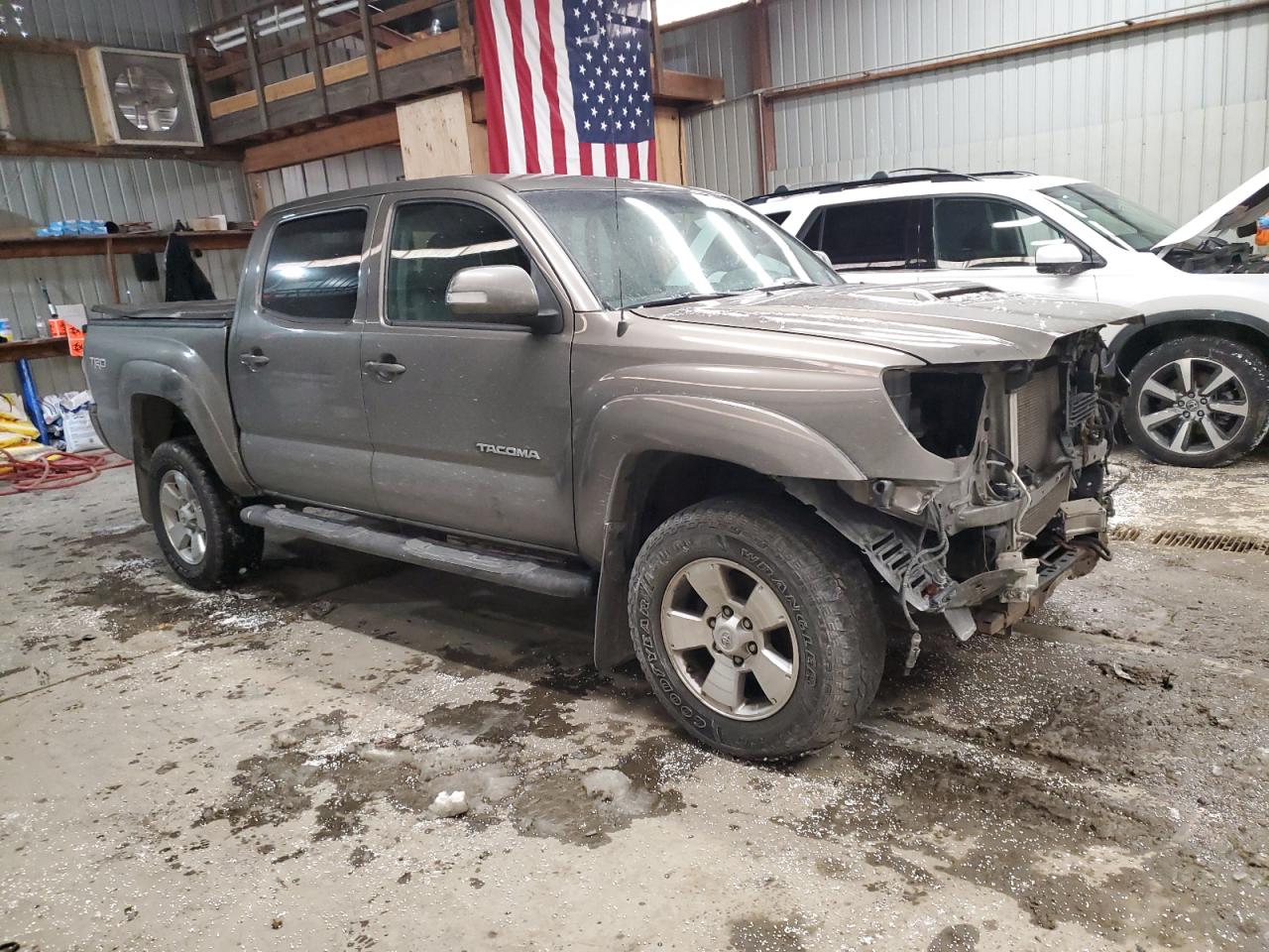 2012 Toyota Tacoma VIN 5TFLU4EN4CX025587 Copart auction photo, front end damage thumbnail 4