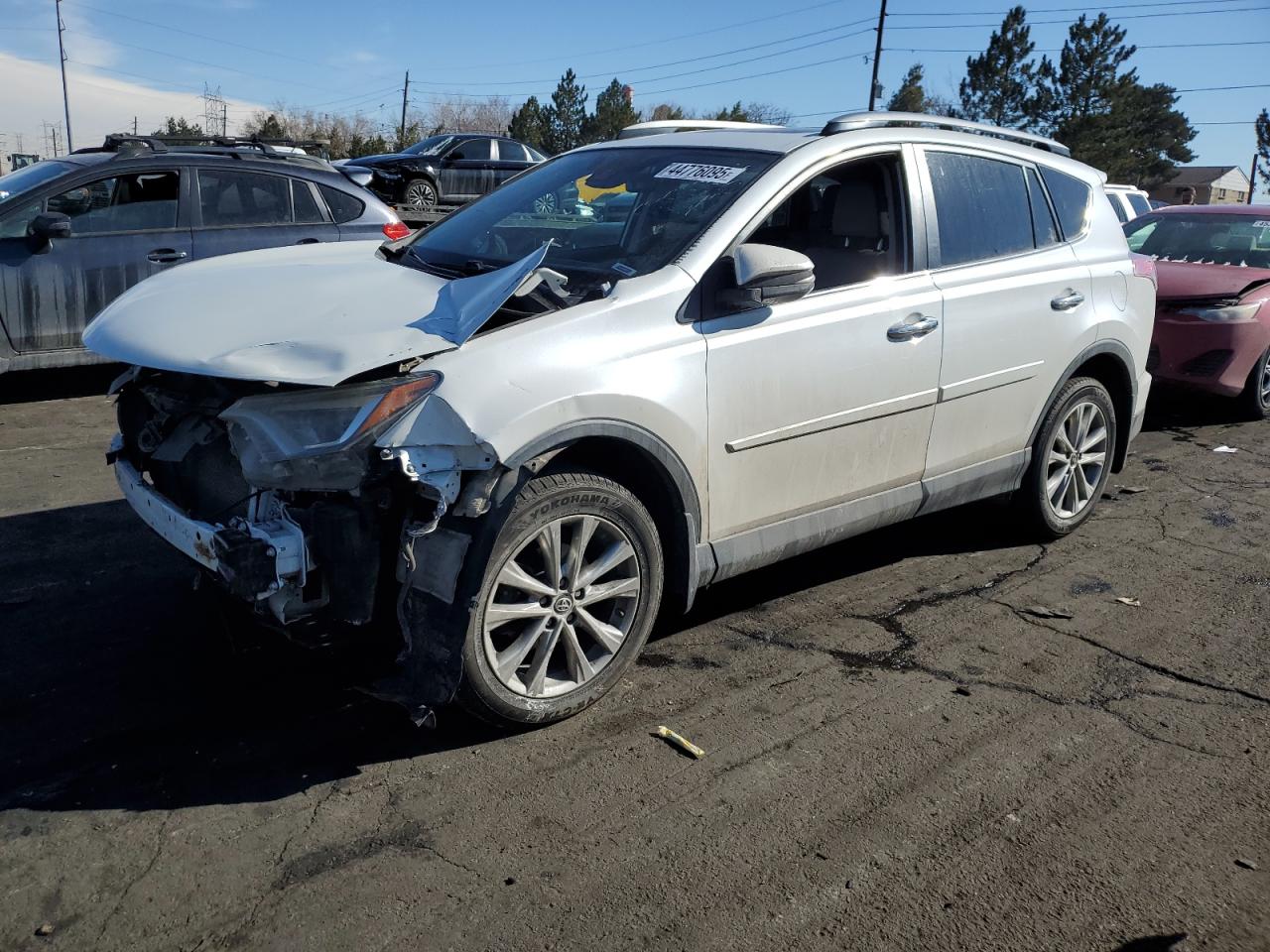 2017 Toyota RAV 4 VIN 2T3DFREV1HW584442