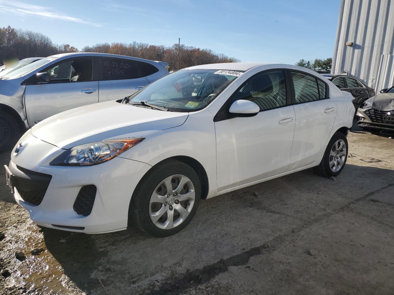 2012 Mazda 3 VIN JM1BL1UG7C1518182