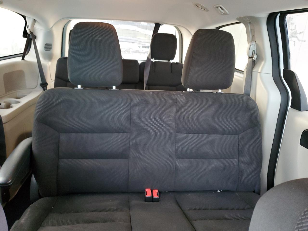 2020 Dodge Caravan VIN 2C4RDGBG7LR215285 Copart auction photo, front end / minor dent/scratches damage thumbnail 10
