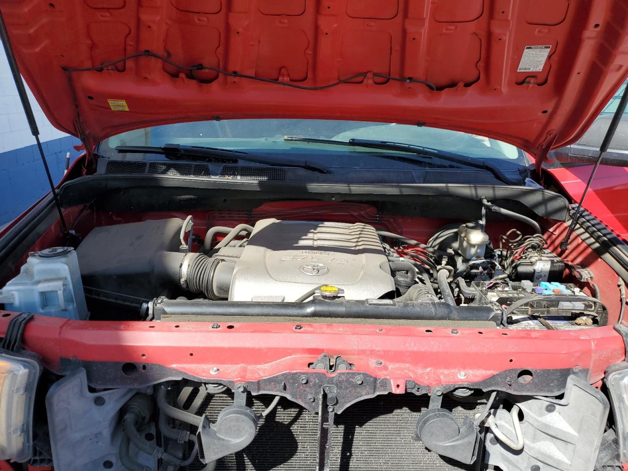 2010 Toyota Tundra VIN 5TFBW5F16AX153821 Copart auction photo, vandalism / front end damage thumbnail 11