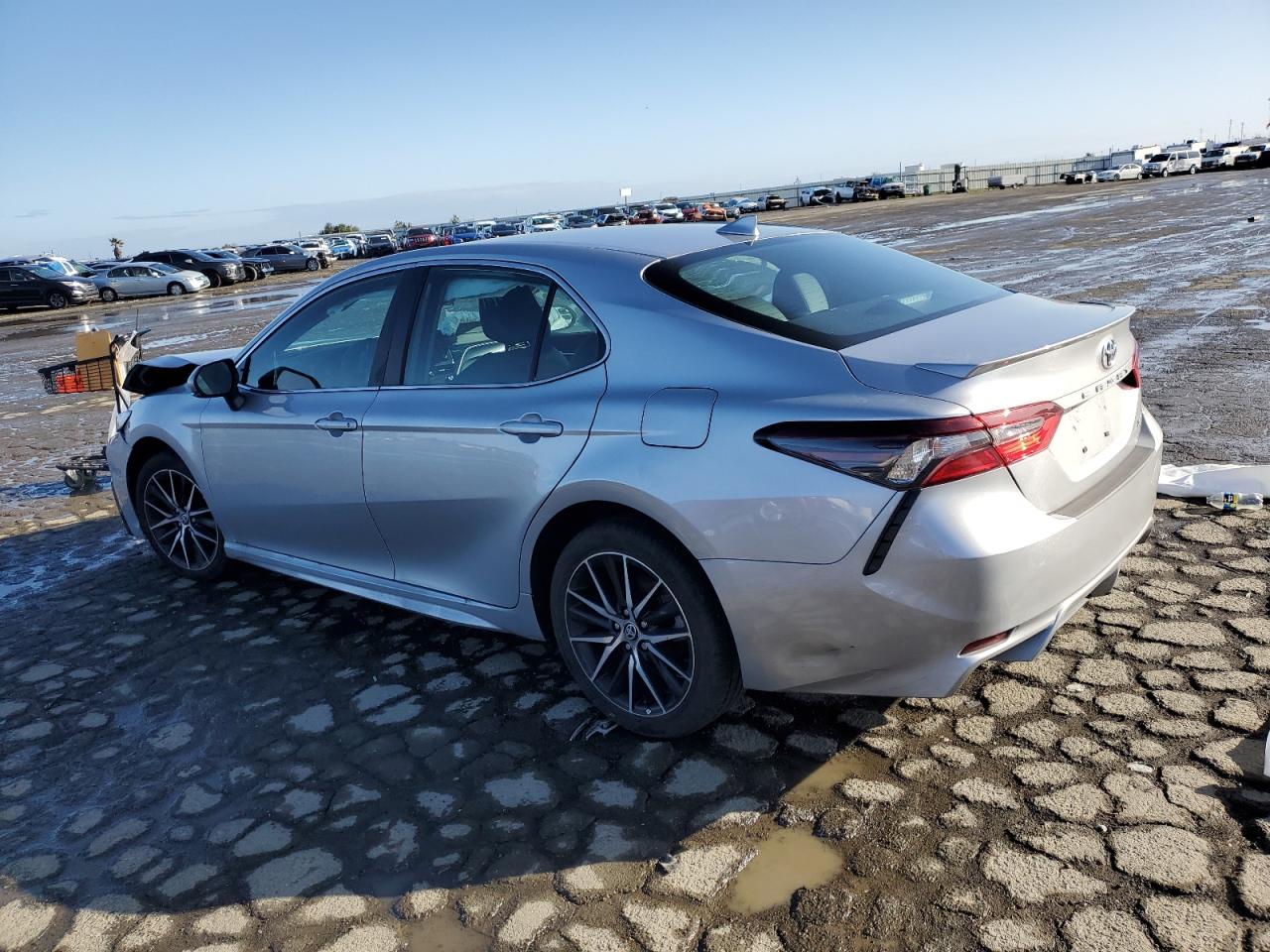 2024 Toyota Camry VIN 4T1G11AK2RU911482 Copart auction photo, front end damage thumbnail 2