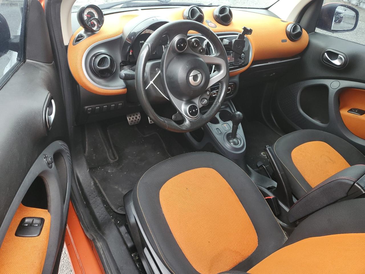 2016 Smart Fortwo VIN WMEFJ5DAXGK055742 Copart auction photo, front end damage thumbnail 8