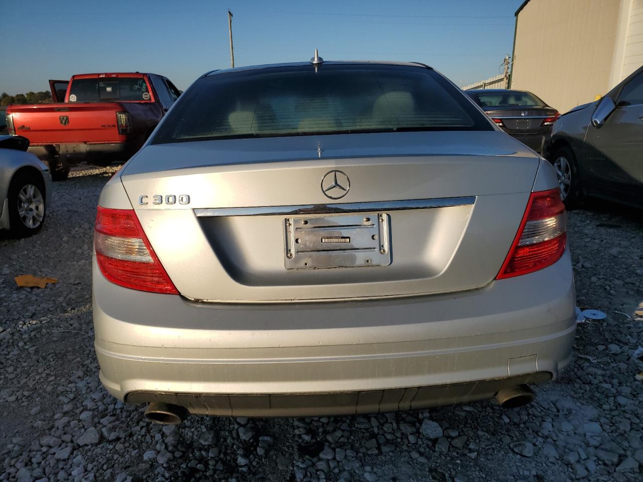 2009 Mercedes-Benz C-klasse VIN WDDGF54XX9R069648 Copart auction photo, side / front end damage thumbnail 6