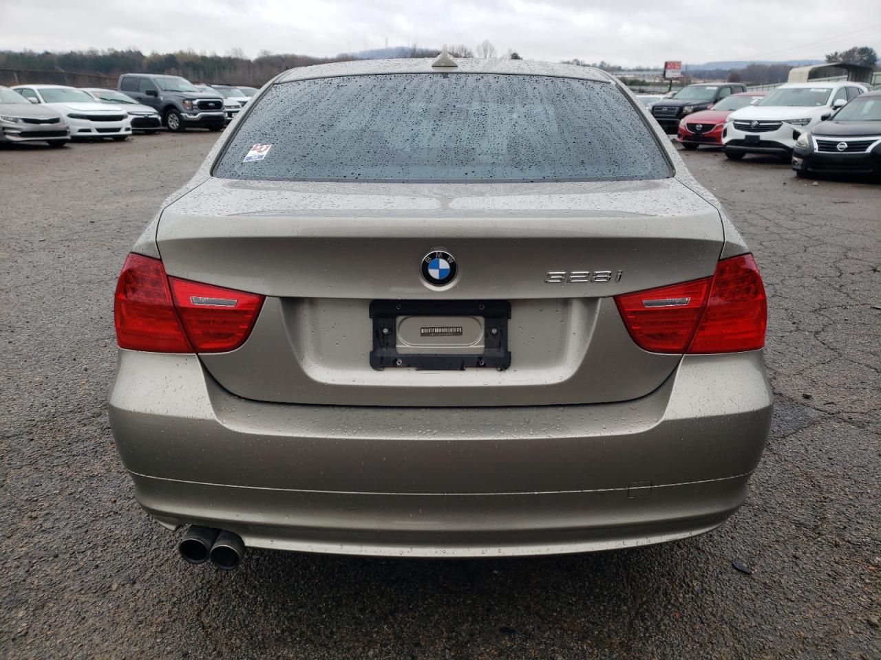 2009 BMW 3er VIN WBAPK53509A643353 Copart auction photo, front end / minor dent/scratches damage thumbnail 6