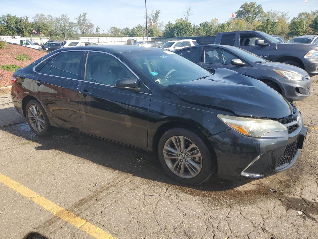 2015 Toyota Camry VIN 4T1BF1FK0FU905664 Copart auction photo, front end / side damage thumbnail 4