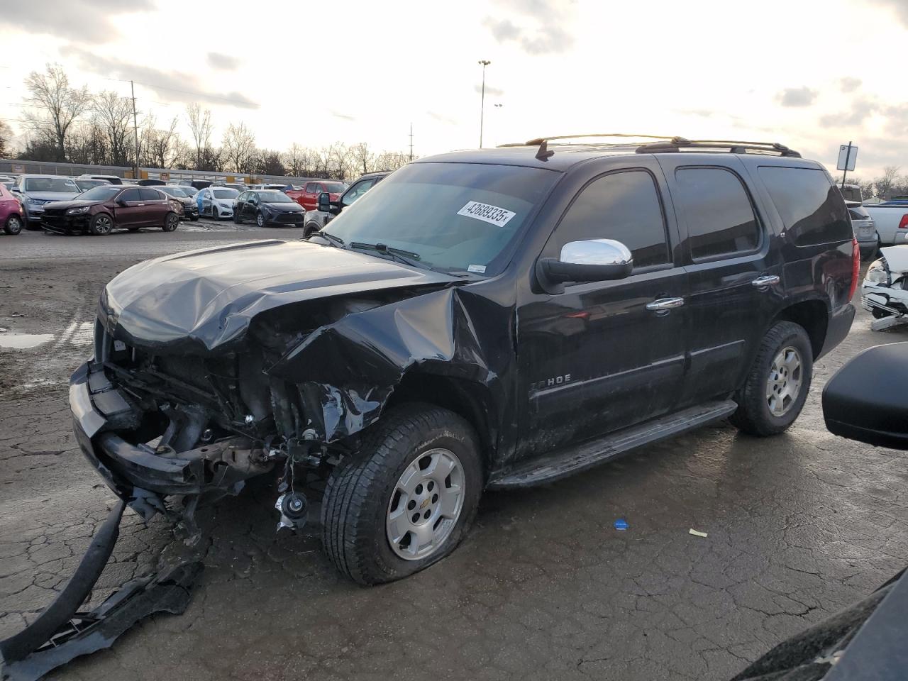 2011 Chevrolet Tahoe VIN 1GNSKBE02BR302001