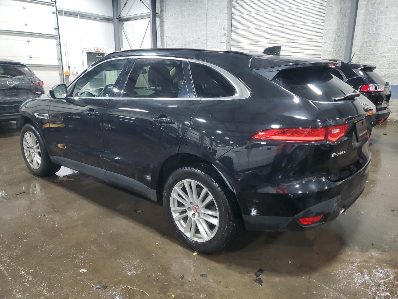 2018 Jaguar F-Pace VIN SADCK2FXXJA255410 Copart auction photo, front end damage thumbnail 2