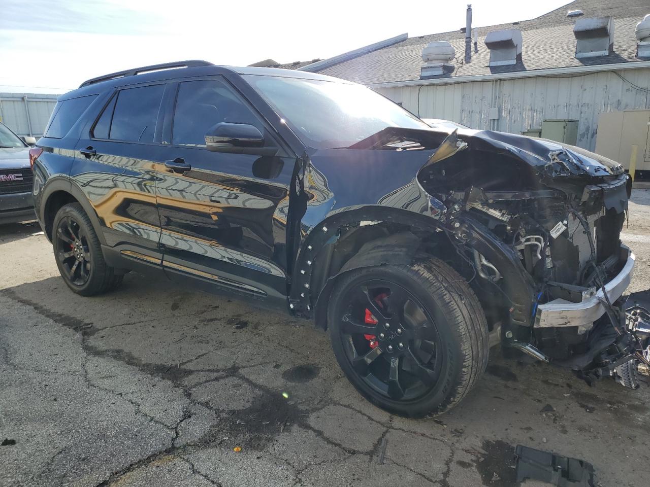 2023 Ford Explorer VIN 1FM5K8GC0PGC06785 Copart auction photo, front end / side damage thumbnail 4
