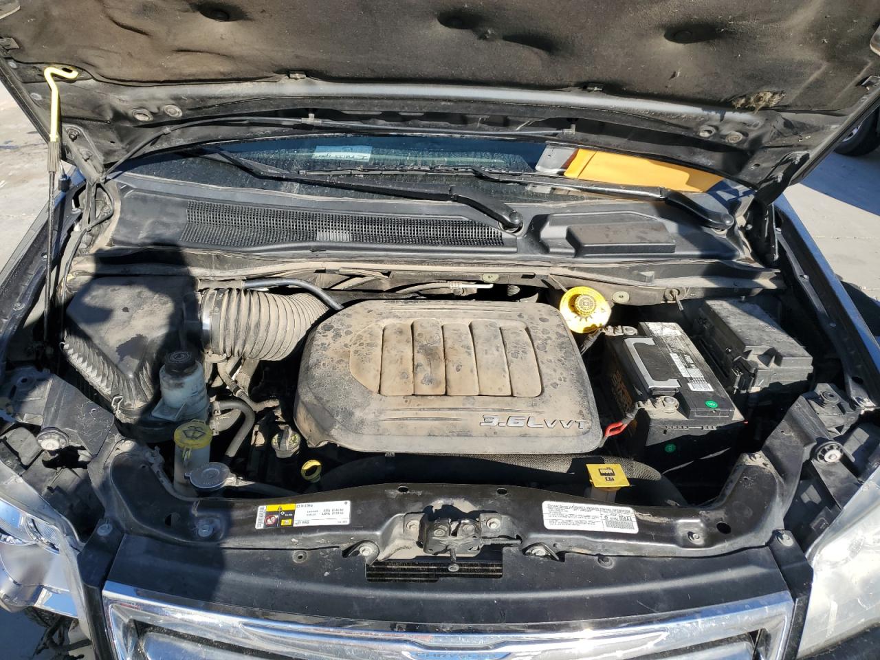 2014 Chrysler Town & Country VIN 2C4RC1BG3ER324118 Copart auction photo, front end damage thumbnail 12