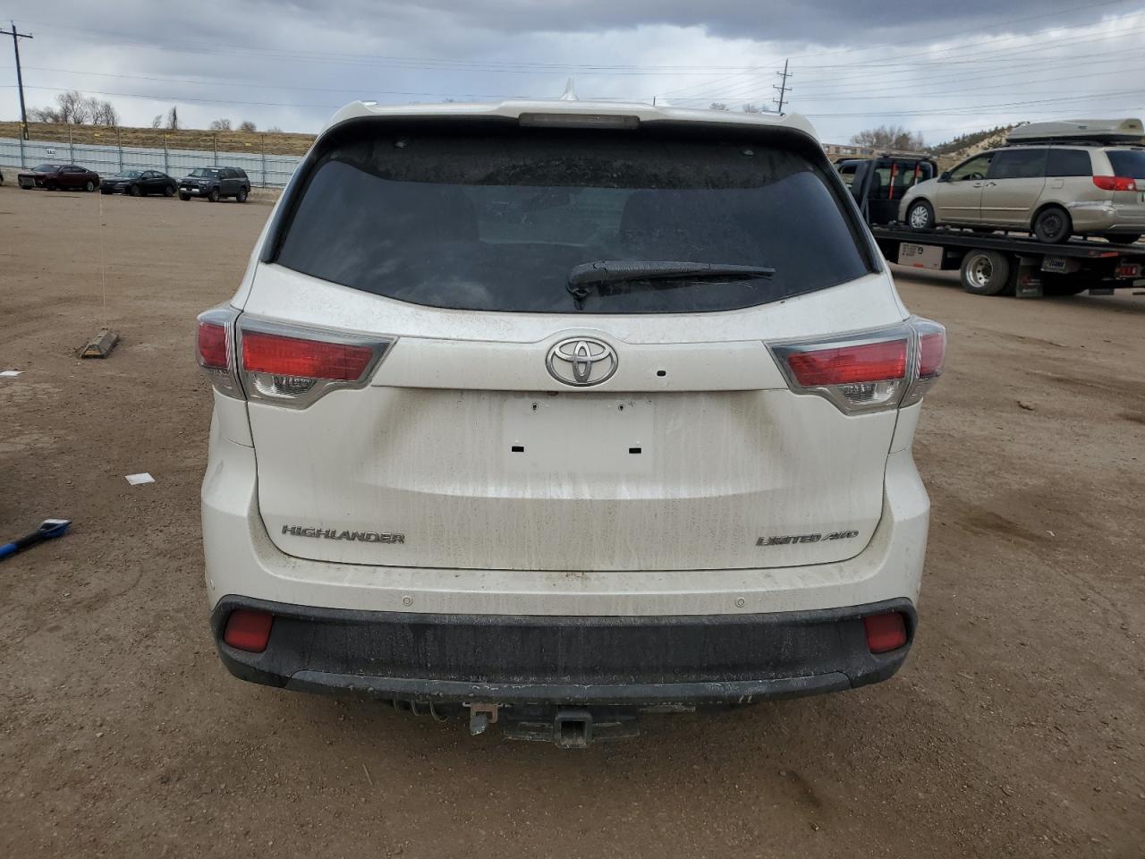 2016 Toyota Highlander VIN 5TDDKRFH6GS231134 Copart auction photo, front end / side damage thumbnail 6