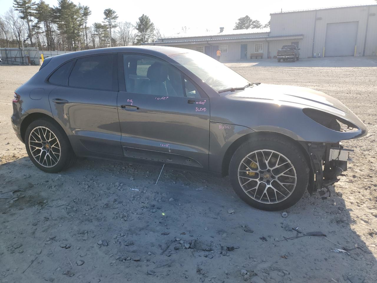 2018 Porsche Macan VIN WP1AA2A51JLB17298 Copart auction photo, front end damage thumbnail 4
