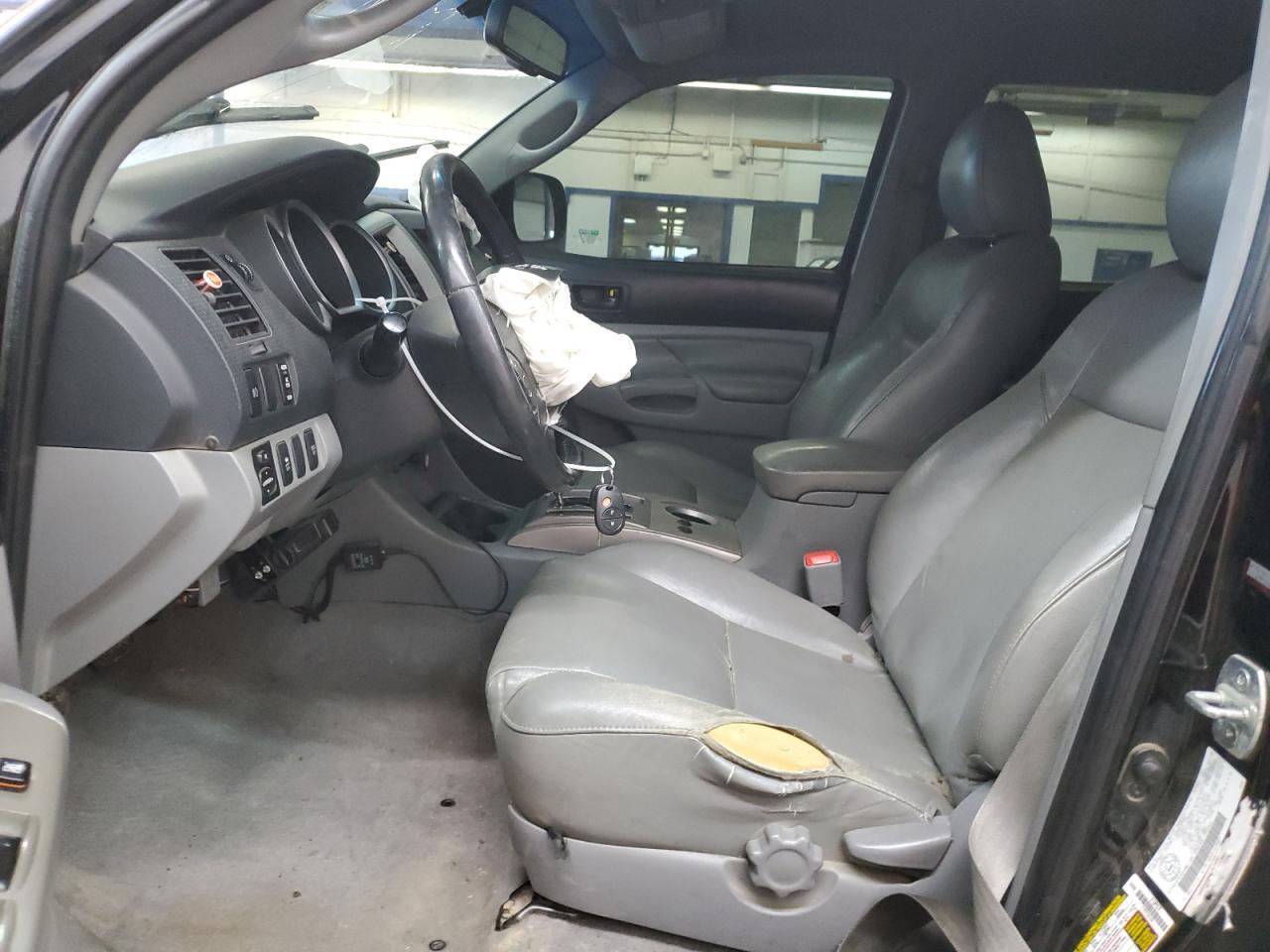 2011 Toyota Tacoma VIN 5TFMU4FN3BX001105 Copart auction photo, all over / undercarriage damage thumbnail 7