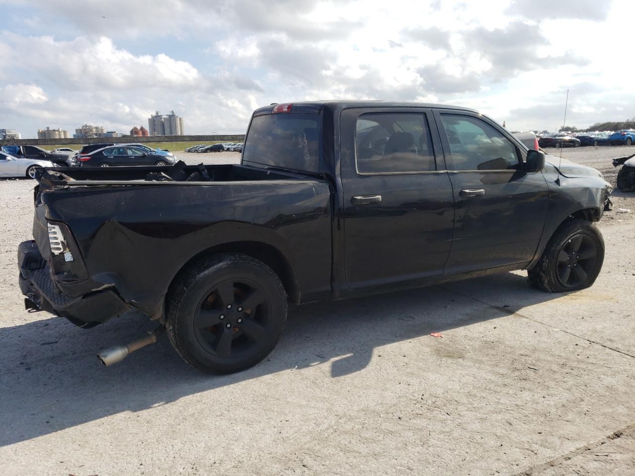 2015 RAM 1500 VIN 1C6RR6KT2FS500947 Copart auction photo, front end / rear end damage thumbnail 3