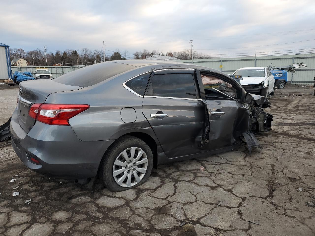 2019 Nissan Sentra VIN 3N1AB7AP3KY426019 Copart auction photo, front end / side damage thumbnail 3