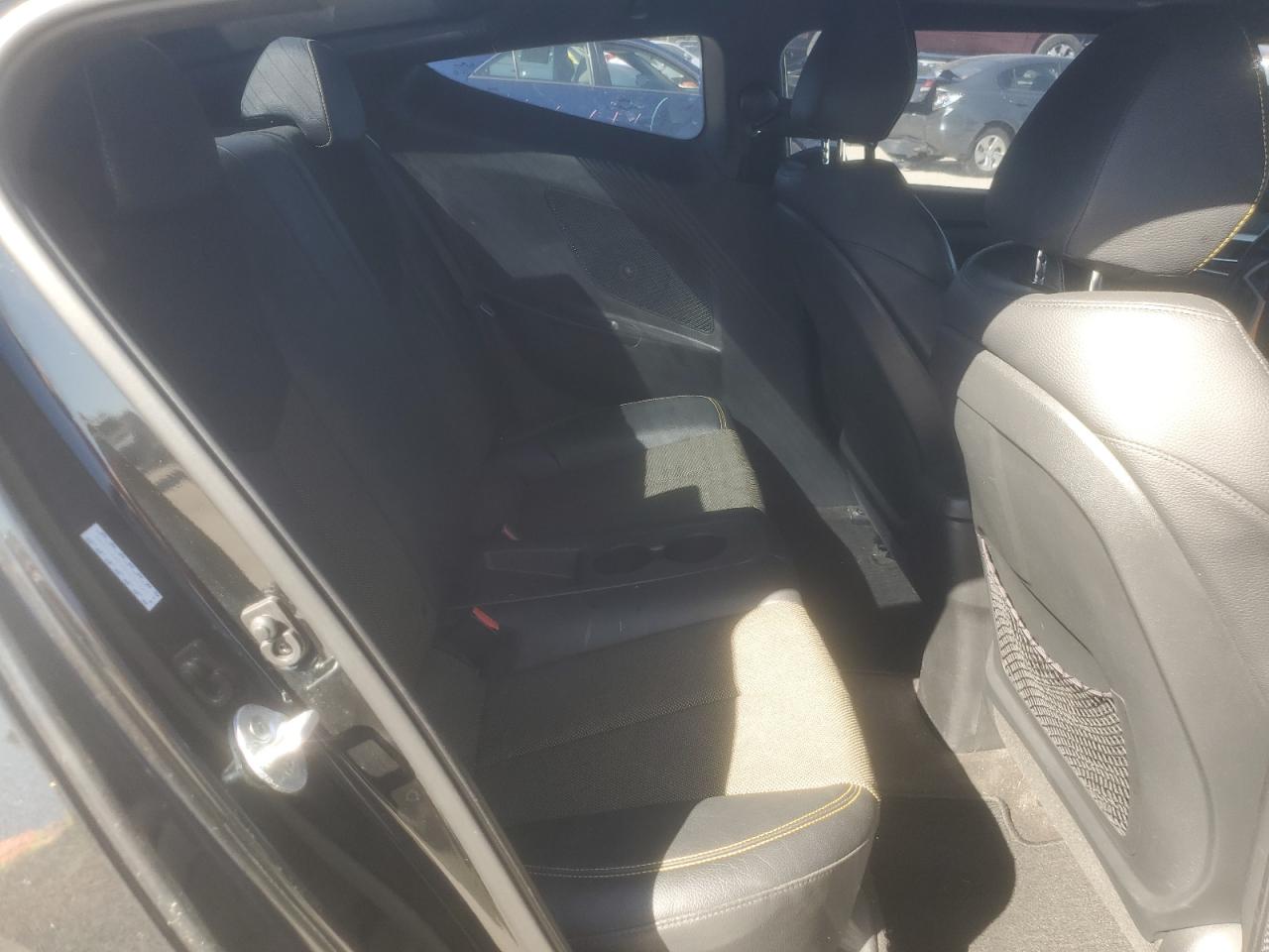 2016 Hyundai Veloster VIN KMHTC6ADXGU251227 Copart auction photo, front end / minor dent/scratches damage thumbnail 11