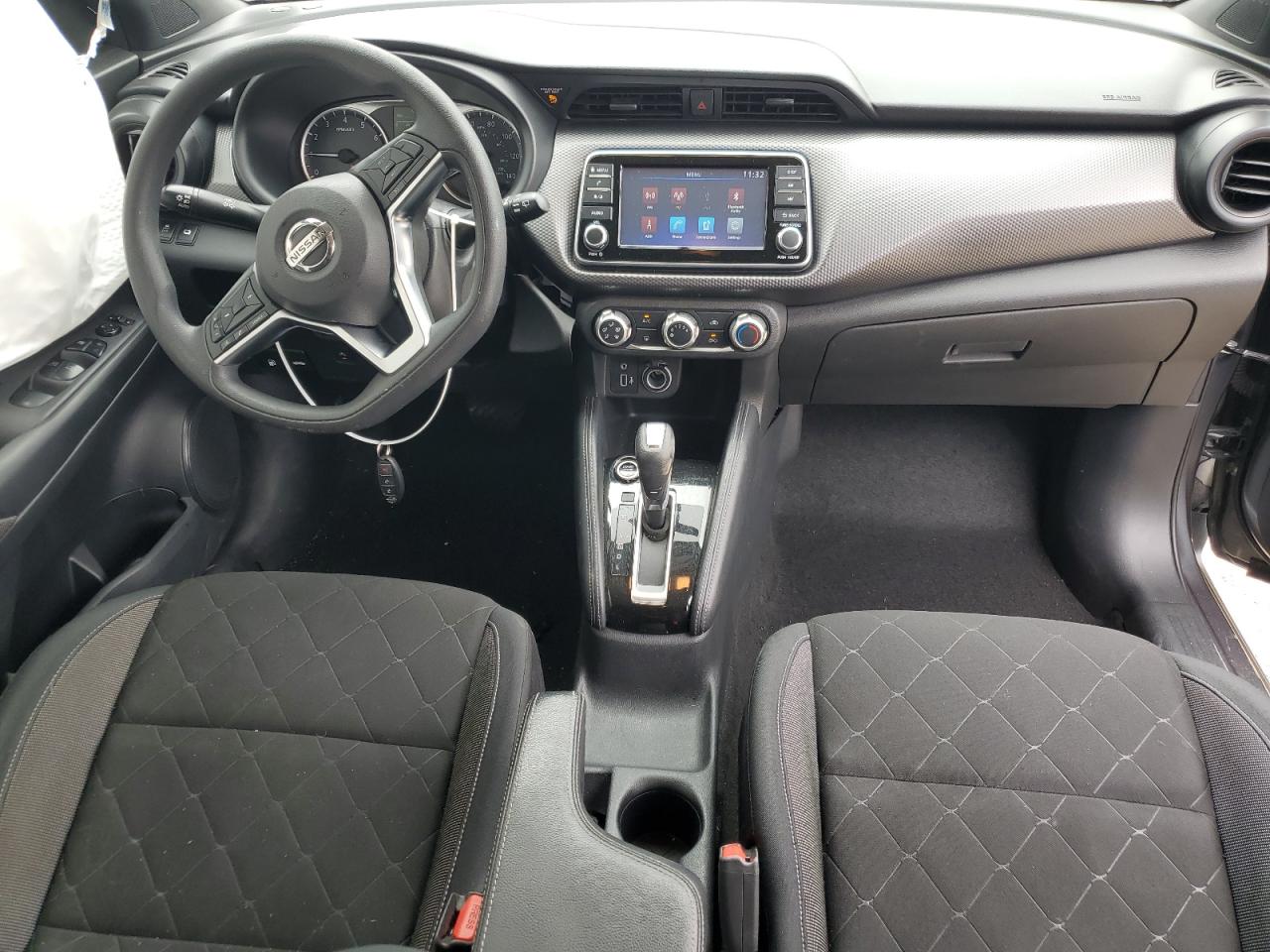 2019 Nissan Kicks VIN 3N1CP5CU7KL563253 Copart auction photo, all over damage thumbnail 8