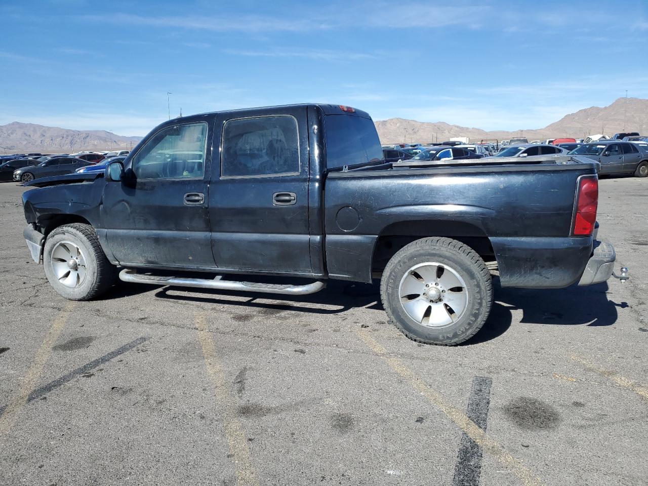 2005 Chevrolet Silverado VIN 2GCEC13T251239537 Copart auction photo, front end damage thumbnail 2