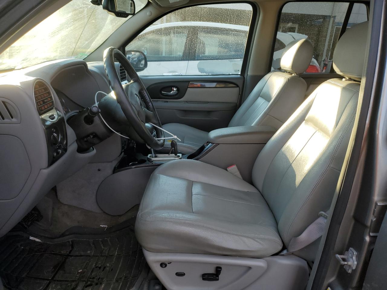 2006 GMC Envoy VIN 1GKDT13S262305769 Copart auction photo, front end damage thumbnail 7