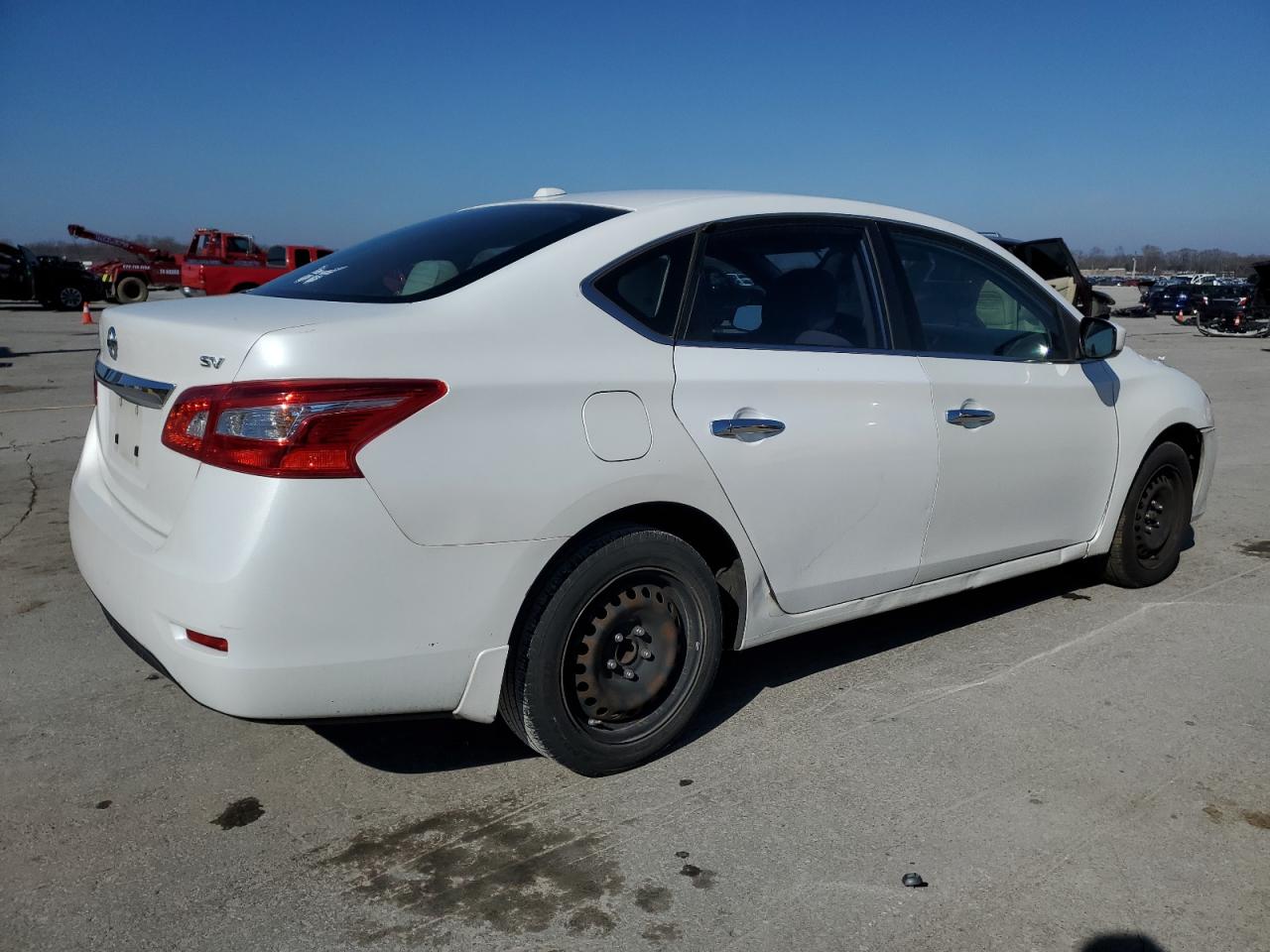 2015 Nissan Sentra VIN 3N1AB7AP9FY290713 Copart auction photo, front end / minor dent/scratches damage thumbnail 3