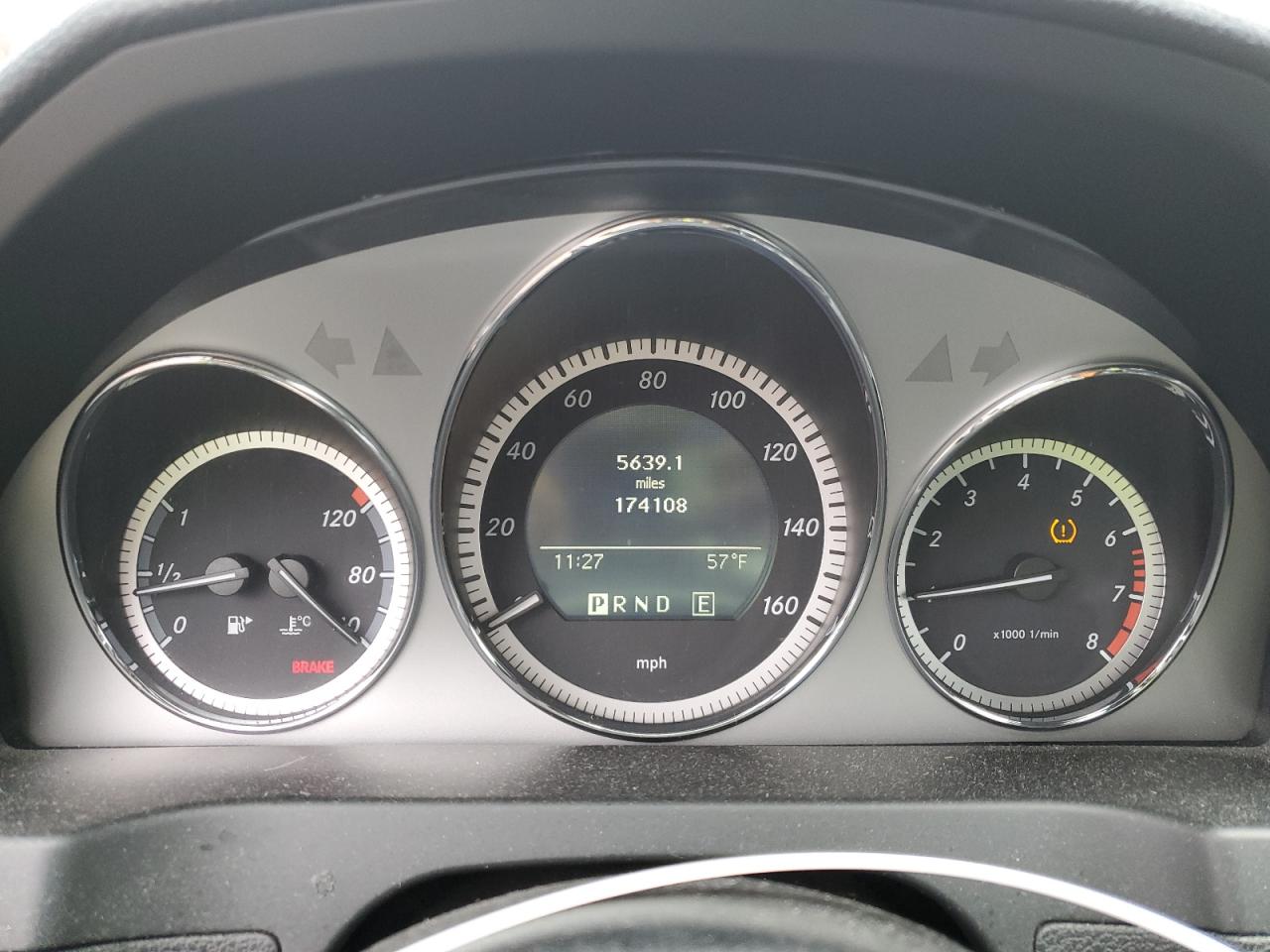 2011 Mercedes-Benz C-klasse VIN WDDGF8BB7BR166966 Copart auction photo, all over damage thumbnail 9