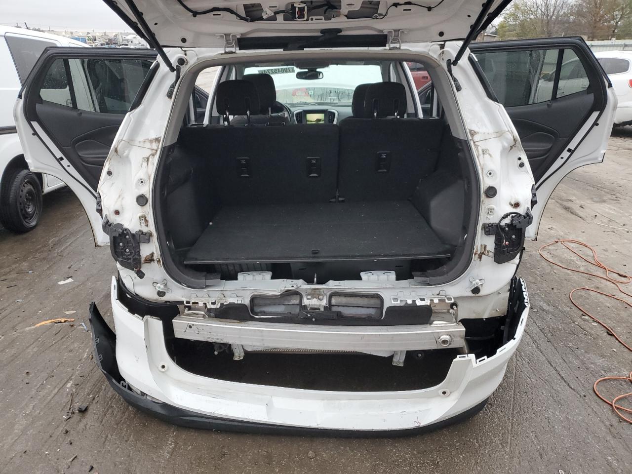 2018 GMC Terrain VIN 3GKALMEV1JL300954 Copart auction photo, rear end damage thumbnail 13