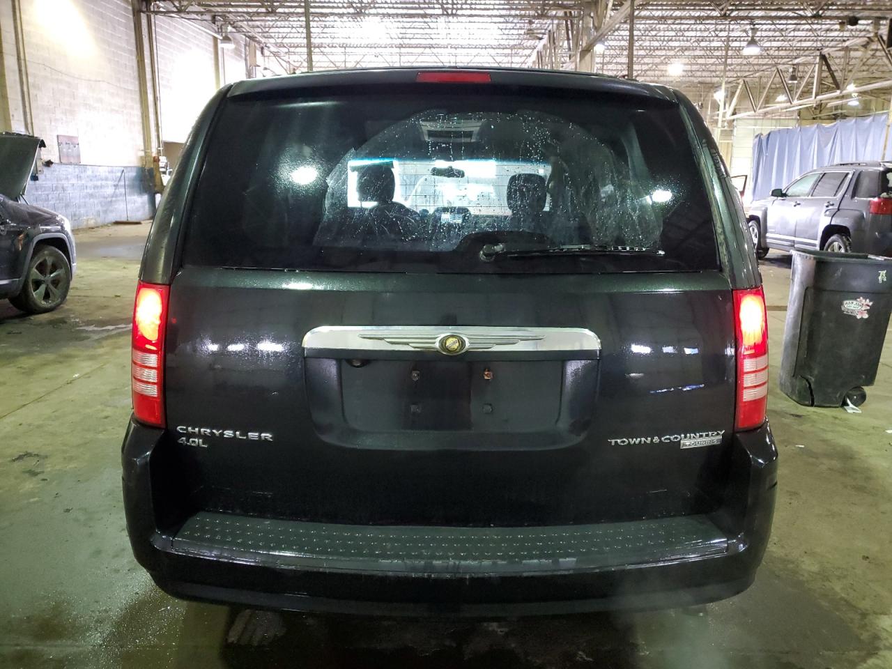 2010 Chrysler Town & Country VIN 2A4RR5DX2AR241772 Copart auction photo, front end damage thumbnail 6
