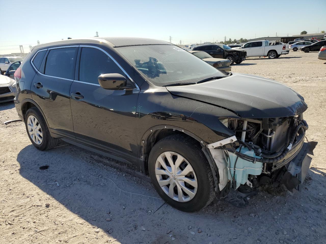 2020 Nissan Rogue VIN 5N1AT2MT9LC810463 Copart auction photo, front end / minor dent/scratches damage thumbnail 4