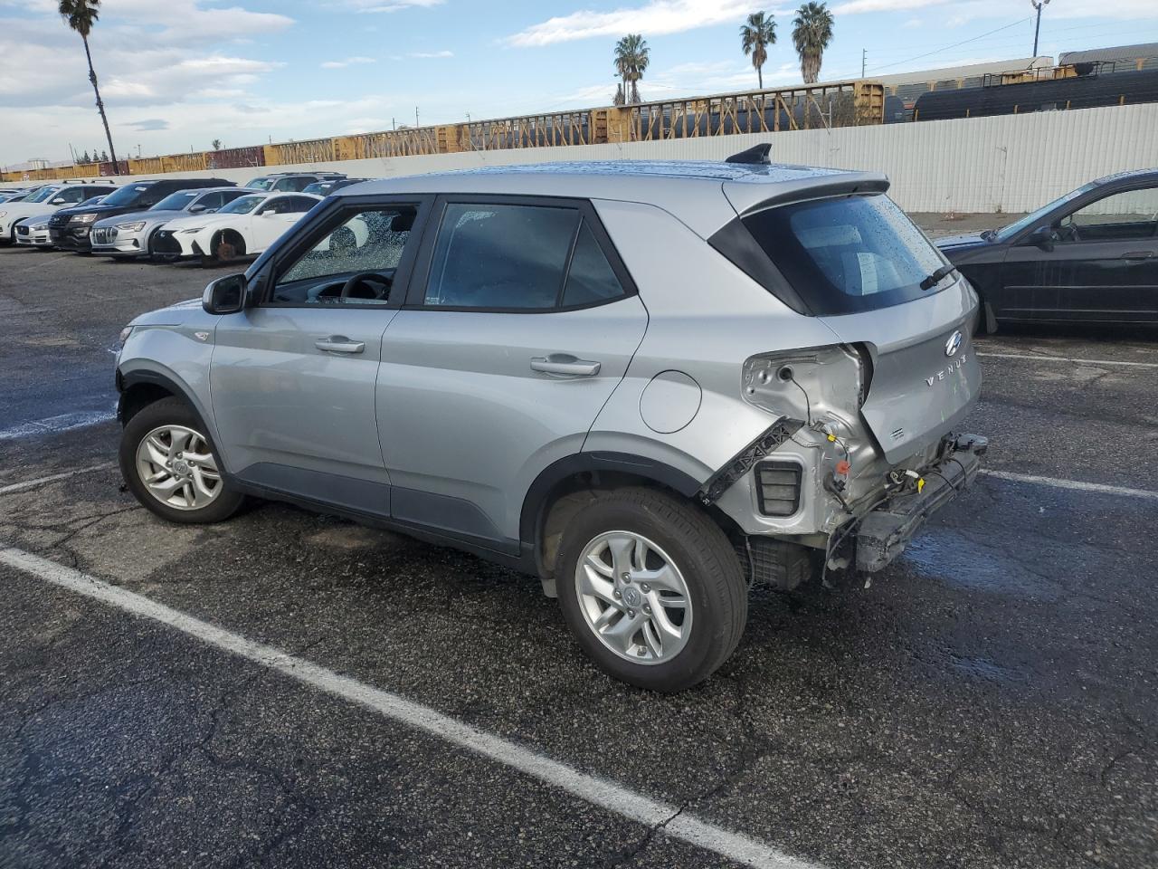2021 Hyundai Venue VIN KMHRB8A33MU069722 Copart auction photo, all over damage thumbnail 2