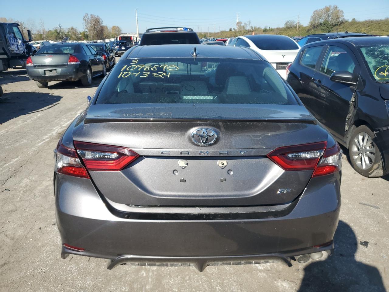 2022 Toyota Camry VIN 4T1G11AK6NU709707 Copart auction photo, front end / rear end damage thumbnail 6