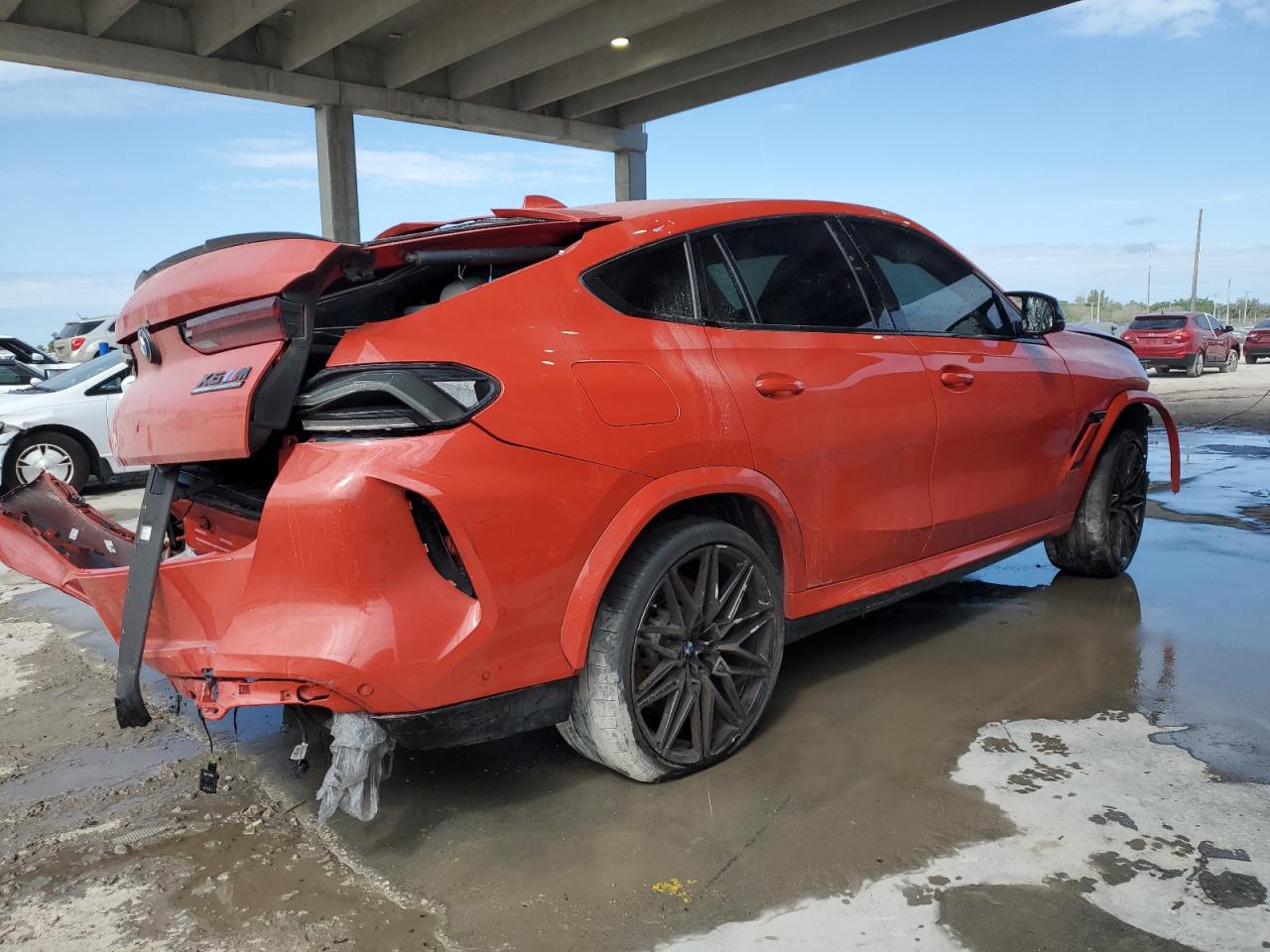 2021 BMW X6 VIN 5YMCY0C0XM9H79257 Copart auction photo, front end / rear end damage thumbnail 3