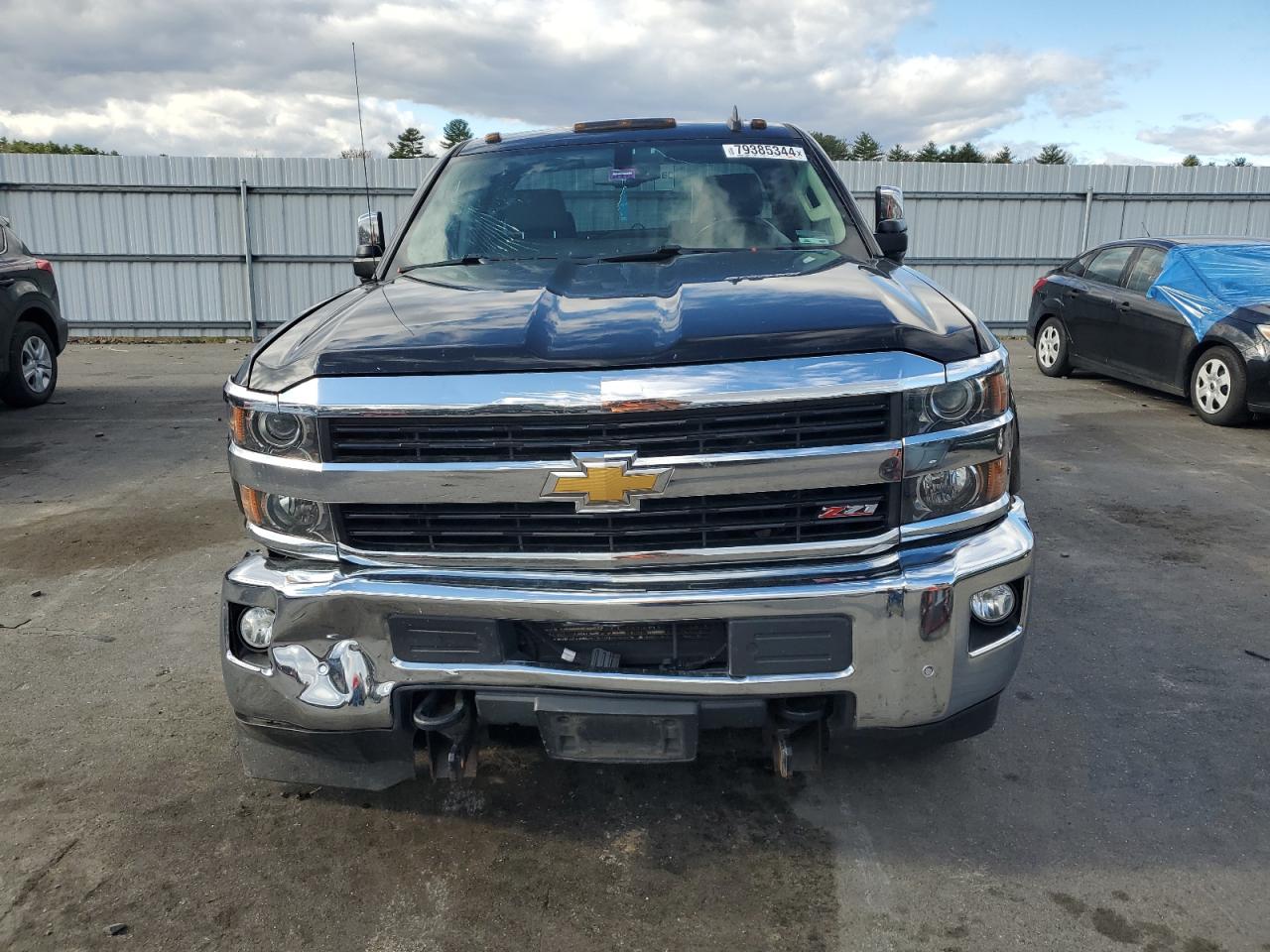2015 Chevrolet Silverado VIN 1GC2KWEG7FZ501614 Copart auction photo, front end damage thumbnail 5