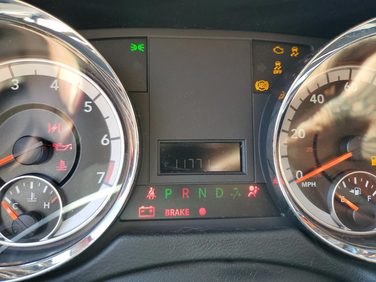 2018 Dodge Caravan VIN 2C7WDGBG6JR231948 Copart auction photo, normal wear damage thumbnail 9