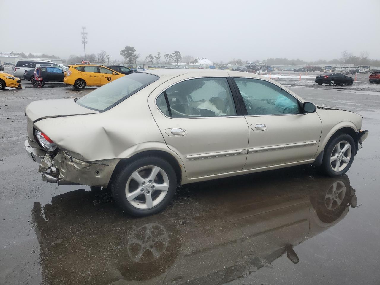 2000 Nissan Maxima VIN JN1CA31D8YT559290 Copart auction photo, front end / rear end damage thumbnail 3