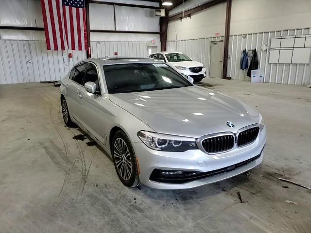 2018 BMW 5er VIN WBAJE5C5XJG918502 Copart auction photo, vandalism damage thumbnail 10