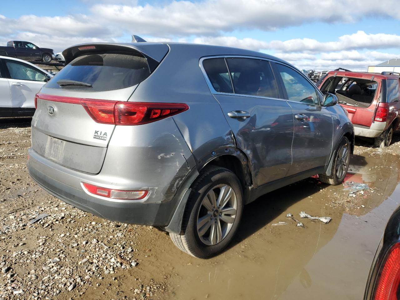 2019 KIA Sportage VIN KNDPM3AC7K7562291 Copart auction photo, undercarriage / mechanical damage thumbnail 3