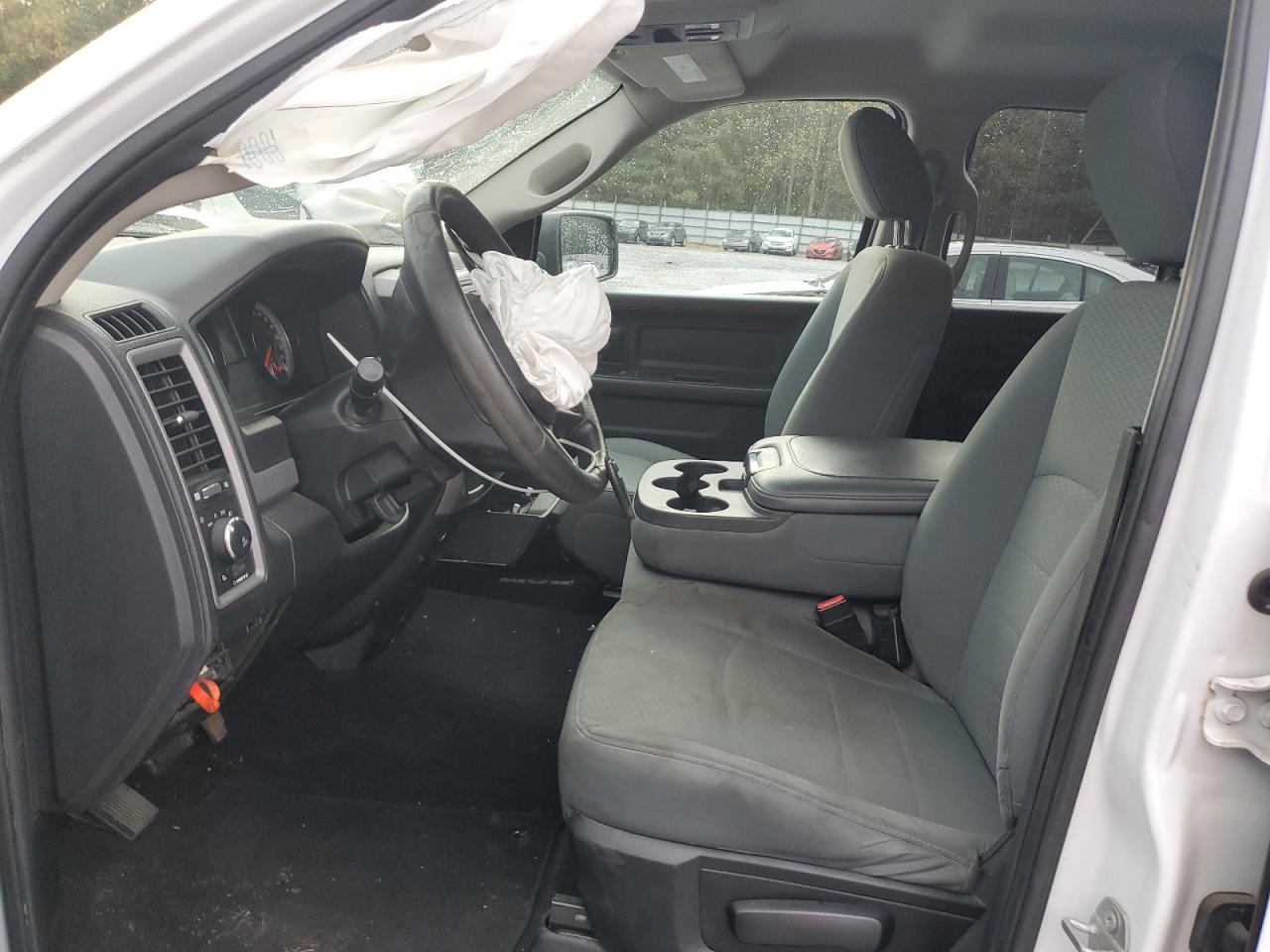 2017 RAM 1500 VIN 1C6RR6FG3HS860552 Copart auction photo, front end damage thumbnail 7