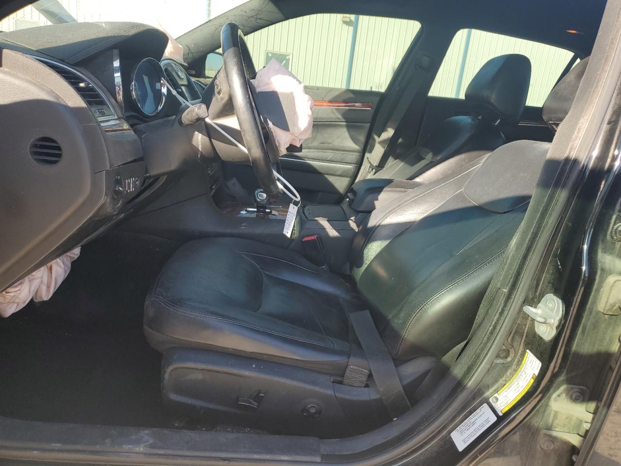 2012 Chrysler 300 VIN 2C3CCACG8CH249735 Copart auction photo, front end / minor dent/scratches damage thumbnail 7