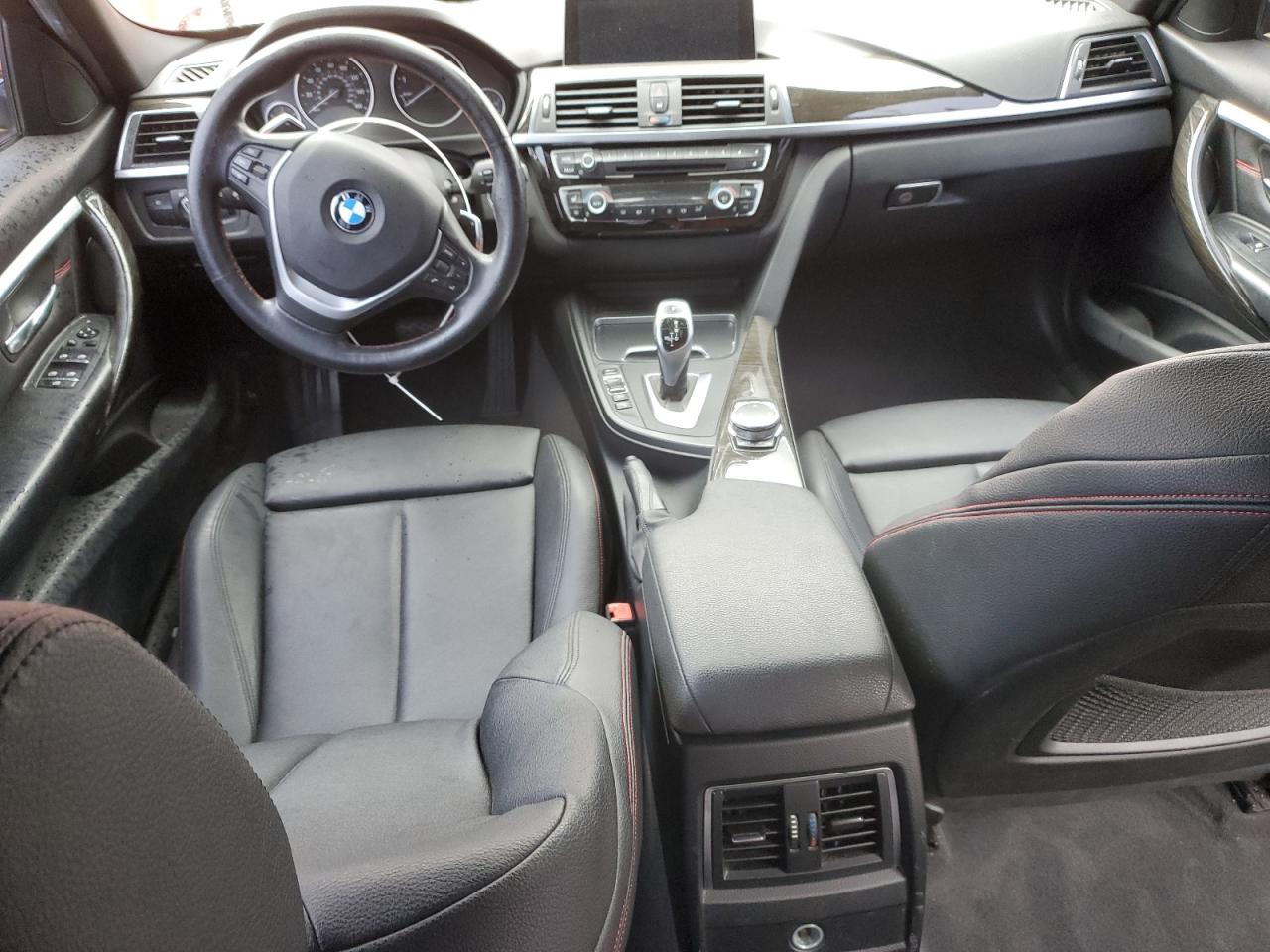 2016 BMW 3er VIN WBA8E9G54GNT86734 Copart auction photo, front end damage thumbnail 8