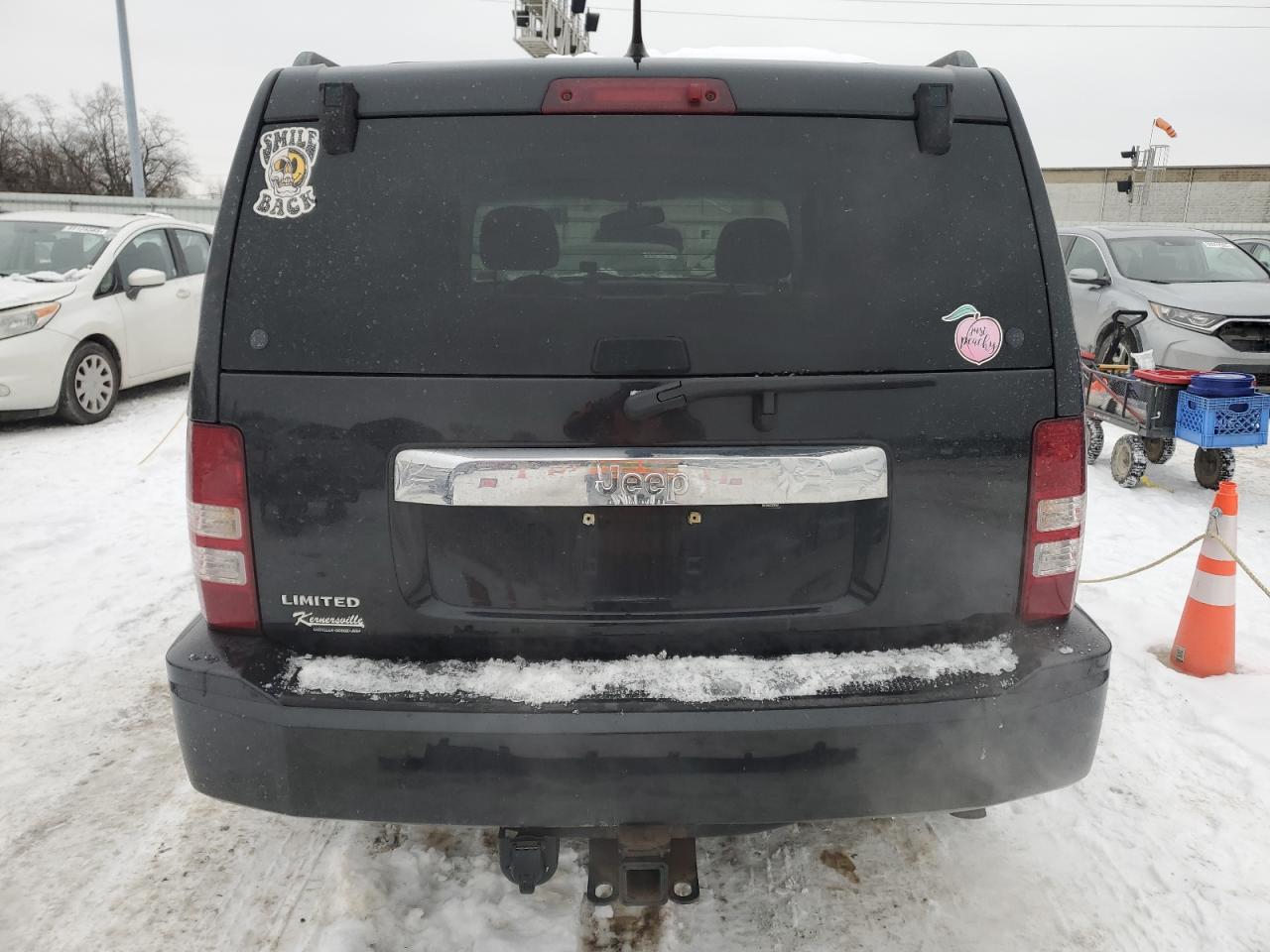 2011 Jeep Liberty (North America) VIN 1J4PP5GK5BW508943 Copart auction photo, side damage thumbnail 6