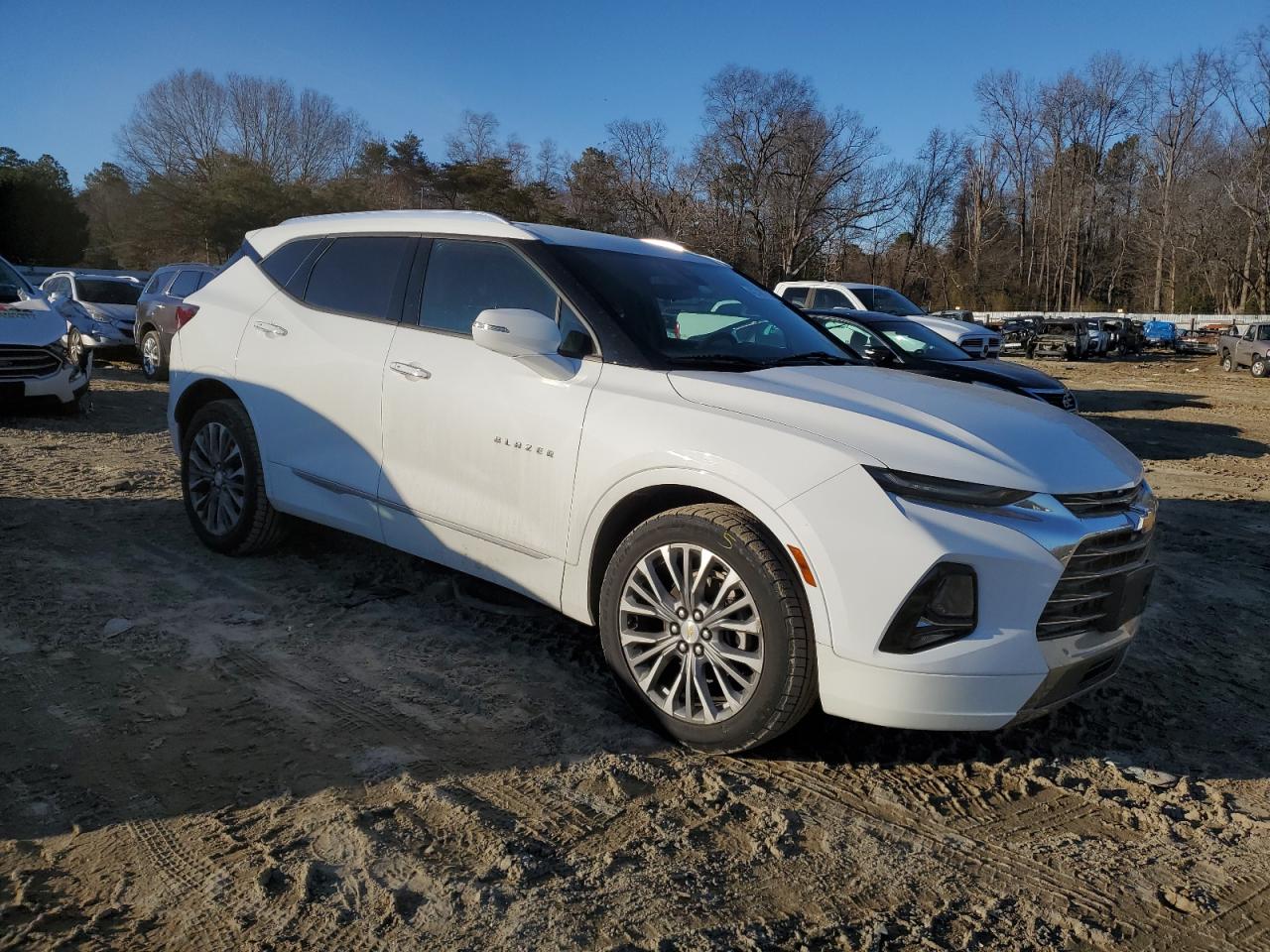 2019 Chevrolet Blazer VIN 3GNKBKRS0KS631661 Copart auction photo, rear end / minor dent/scratches damage thumbnail 4