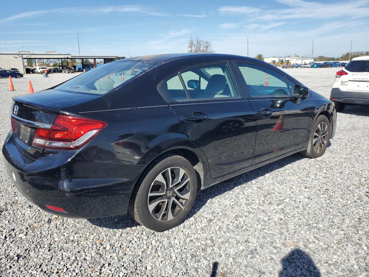 2014 Honda Civic VIN 2HGFB2F83EH556014 Copart auction photo, front end damage thumbnail 3
