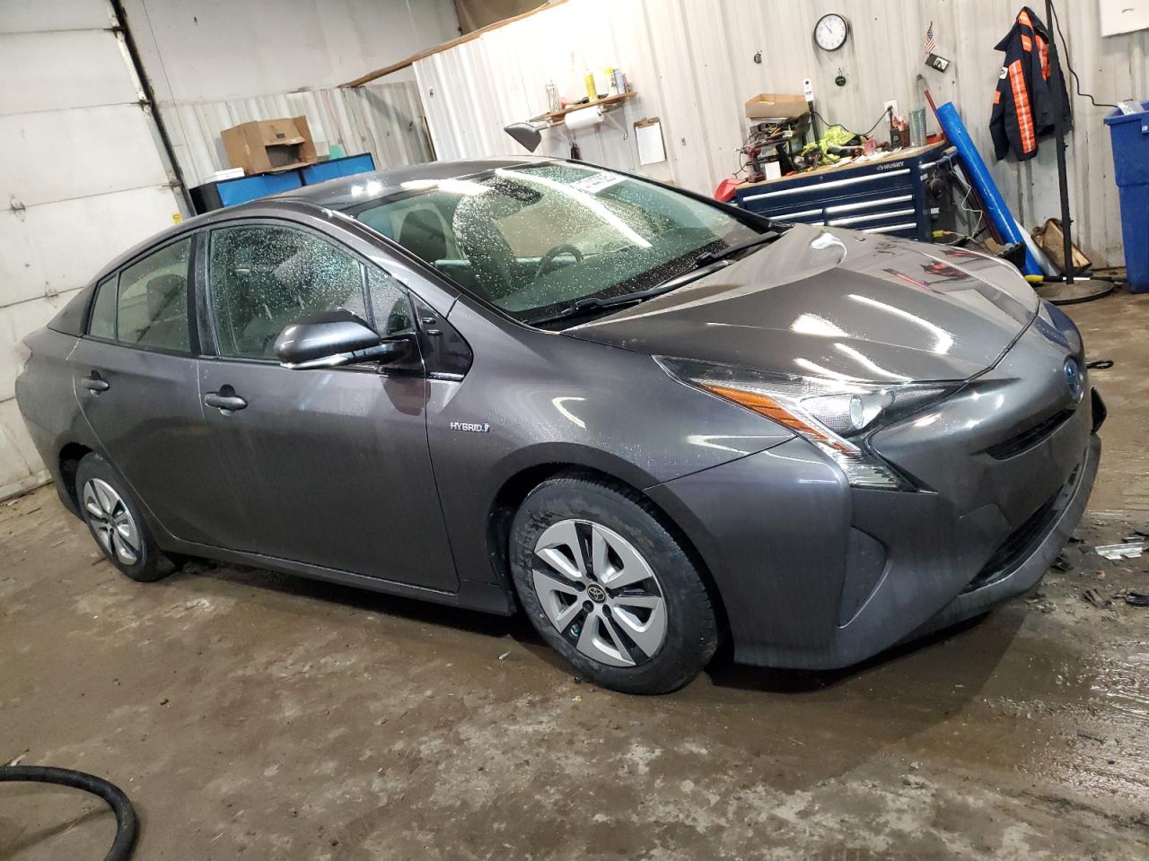 2017 Toyota Prius VIN JTDKARFU5H3530446 Copart auction photo, undercarriage / minor dent/scratches damage thumbnail 4
