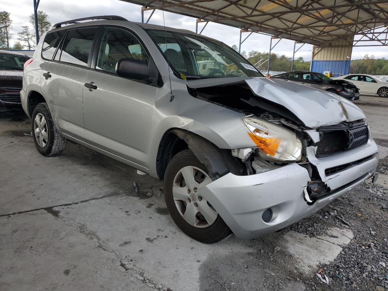 2007 Toyota RAV 4 VIN JTMZD33V775071763 Copart auction photo, front end damage thumbnail 4